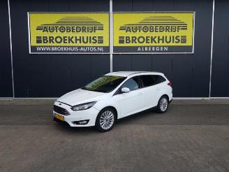 Vrakbiler auto Ford Focus Focus 3 Wagon, Combi, 2010 / 2020 1.0 Ti-VCT EcoBoost 12V 125 2018/4