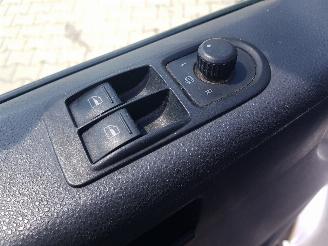 Volkswagen Transporter 2.0 TDI L2H1 DC Budgetline MARGE picture 16