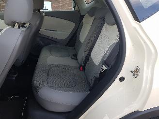 Renault Captur 0.9 TCe Expression picture 15