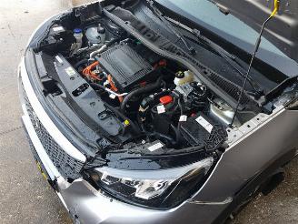 Peugeot e-2008 EV Allure Pack 50 kWh picture 14