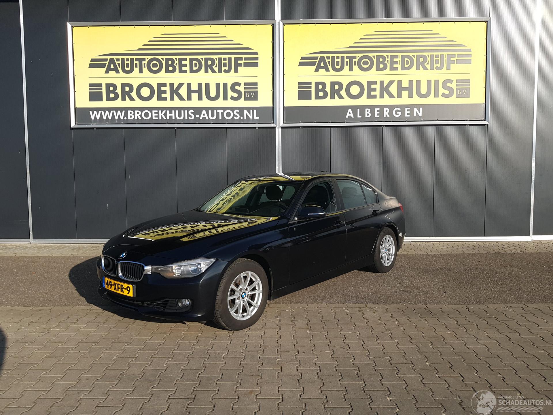 BMW 3-serie 320i Executive