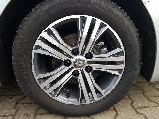 Renault Mégane Estate 1.3 TCe Intens picture 27