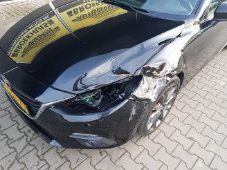 Mazda 3 2.0 SkyActiv-G 120 SkyLease GT picture 11