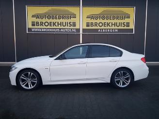 BMW 3-serie 320i High Executive Sport picture 2