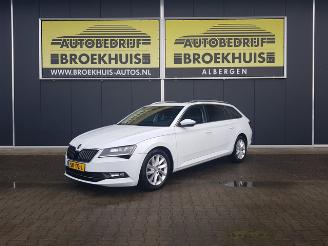 Coche accidentado Skoda Superb Combi 1.4 TSI ACT Ambition Business 2018/5