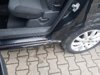 Opel Zafira 1.6 Temptation picture 10