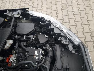 Toyota Corolla Cross 2.0 High Power Hybrid Launch Edition picture 12