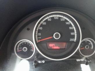 Volkswagen Up! Up! (121), Hatchback, 2011 1.0 12V 75 picture 10