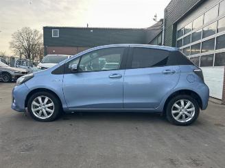 Toyota Yaris Yaris III (P13), Hatchback, 2010 / 2020 1.5 16V Hybrid picture 3
