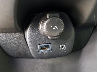 Peugeot 108 1.0 e-VTi Active picture 20