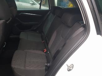 Skoda Octavia Combi 1.4 TSI iV PHEV Sportline Business picture 14