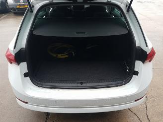 Skoda Octavia Combi 1.4 TSI iV PHEV Sportline Business picture 21