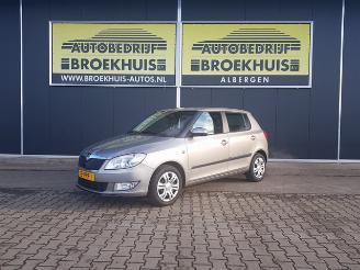 Unfallwagen Skoda Fabia 1.2 TSI Ambition DSG automatic 2011/3