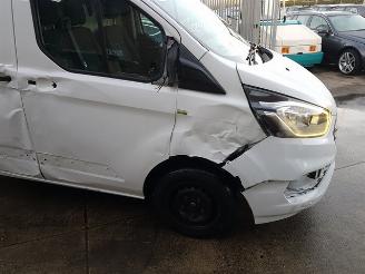 Ford Transit Custom 300 2.0 TDCI L2H2 Trend picture 11