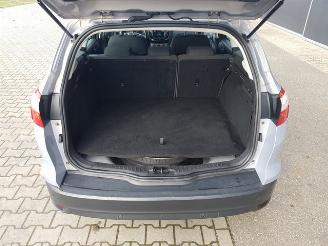 Ford Focus 1.0 EcoBoost Trend picture 17