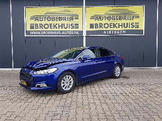 skadebil auto Ford Mondeo 1.5 TDCi Titanium 2016/8