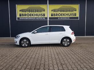 Volkswagen e-Golf e-Golf picture 2