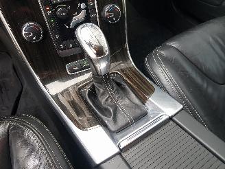 Volvo V-60 2.4 D6 AWD Plug-In Hybrid Pure Limited picture 23