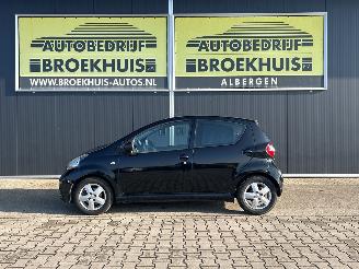 Toyota Aygo 1.0-12V Sport picture 2