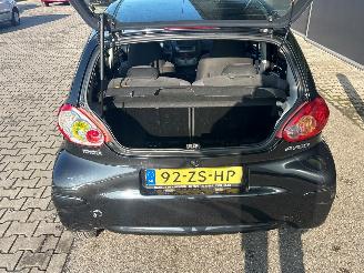 Toyota Aygo 1.0-12V Sport picture 11