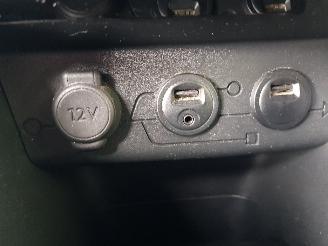 Peugeot 2008 1.6 VTi Allure picture 22