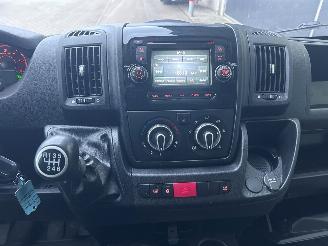 Peugeot Boxer 330 2.0 BlueHDI L1H1 Premium picture 17