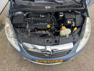 Opel Corsa 1.2-16V Edition picture 10