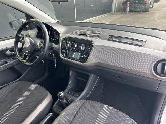 Volkswagen Up! 1.0 BMT high up! picture 18