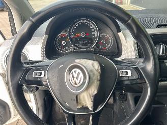 Volkswagen Up! 1.0 BMT high up! picture 19