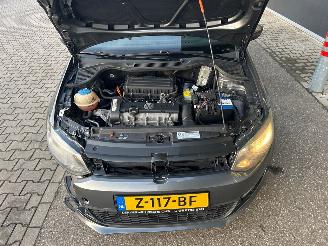 Volkswagen Polo 1.4-16V Trendline picture 10