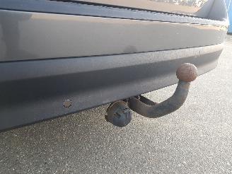 Volvo V-70 2.4D Momentum picture 23