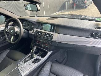 BMW 5-serie Touring M550xd picture 13