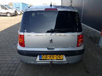 Peugeot 1007 1.4 Gentry picture 5