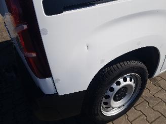 Peugeot Partner 1.5 BlueHDI Premium picture 9