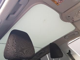 Peugeot 308 SW 1.2 PureTech Blue Lease Executive picture 25