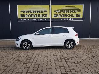 Volkswagen e-Golf e-Golf picture 2