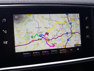 Peugeot 308 SW 1.2 PureTech Blue Lease Executive picture 21