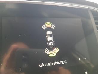 Renault Mégane Estate Automatic 1.3 TCe Intens picture 18