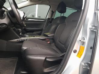 Renault Mégane Estate Automatic 1.3 TCe Intens picture 12