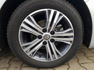 Renault Mégane Estate Automatic 1.3 TCe Intens picture 27