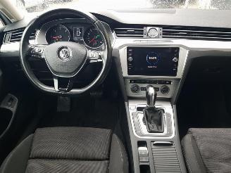 Volkswagen Passat Variant 1.6 TDI Comfortline Business picture 16