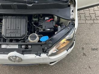 Volkswagen Up! 1.0 move up! picture 10