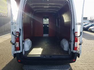 Renault Master T35 2.3 dCi L3H3 picture 24