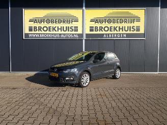 krockskadad bil auto Volkswagen Polo 1.2 TSI Highline 2016/12