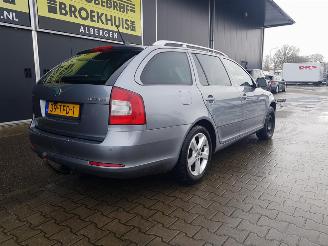 Skoda Octavia Combi 1.4 TSI Greentech Elegance Business Line picture 8