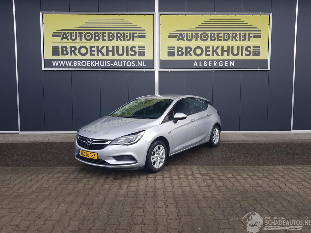 Opel Astra 1.0 Edition