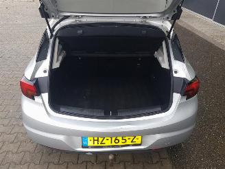Opel Astra 1.0 Edition picture 15