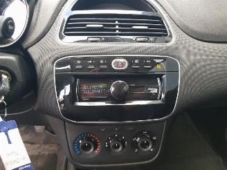 Fiat Punto Evo 0.9 TwinAir Young picture 20