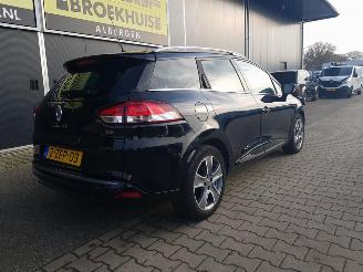 Renault Clio Estate 0.9 TCe Night&Day picture 8