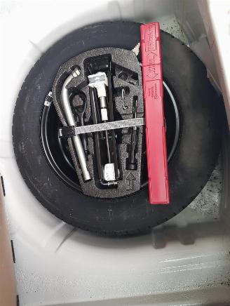 Volkswagen Up! 1.0 BMT move up! picture 24